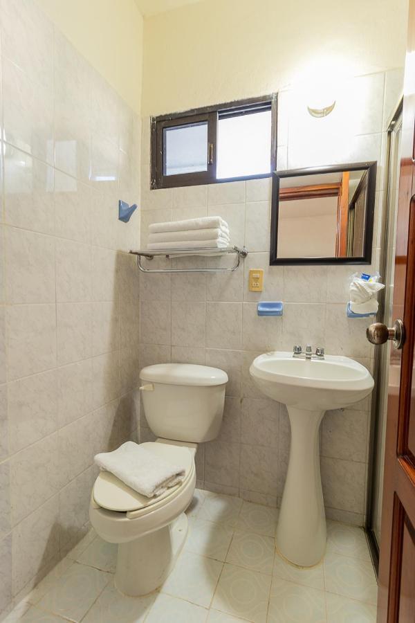 Hotel Casa Blanca By Rotamundos Tlacotalpan Bagian luar foto